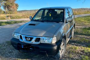 Nissan terrano 2