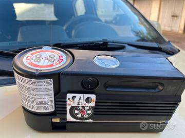 Kit ginfiaggio gomme auto per emergenza nuovo