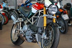 Ducati Monster S4Rs Testastretta Tricolore
