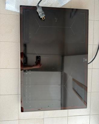 Piano cottura induzione electrolux