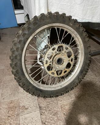 ruota posteriore da cross