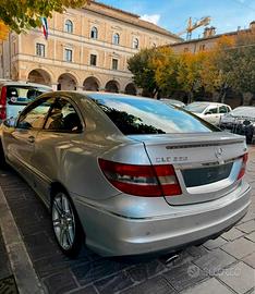 Mercedes clc 220