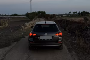 Opel Astra J Sport