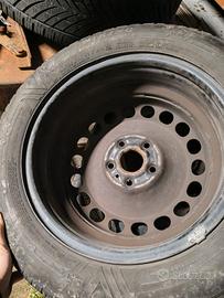 Cerchi in ferro Golf 5 + Gomme termiche invernali
