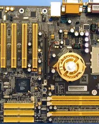 Scheda Madre CPU Soundblaster VGA NVidia RAM