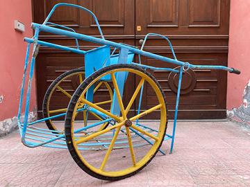 Carrello vintage da giardino
