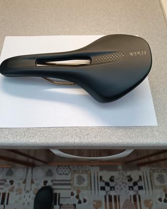 sella bicicletta da corsa 
