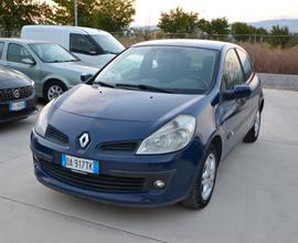 RENAULT CLIO 1.5 Dci 3p '06