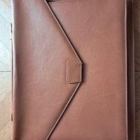 Valigetta Porta Documenti 30×40 cm – Nuova, Rigida