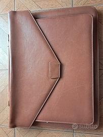 Valigetta Porta Documenti 30×40 cm – Nuova, Rigida