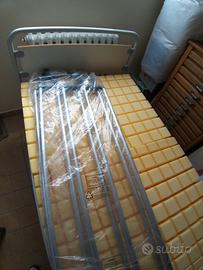 letto con telecomando 