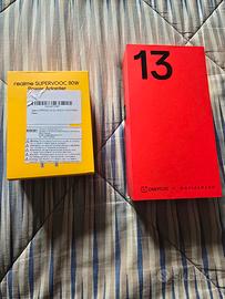 Oneplus 13 con caricatore