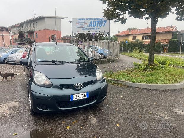 TOYOTA Aygo 1.0 12V VVT-i 5 porte Deep Ocean Con