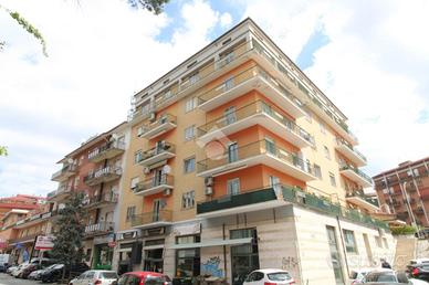 3 LOCALI A CAMPOBASSO