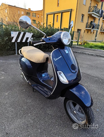 Vespa 125