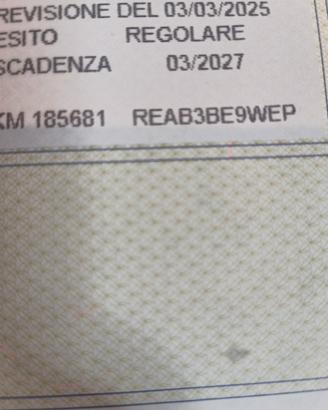 Sto vendendo la mia macchina poco trattabile