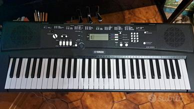 Yamaha EZ-220 Tastiera Digitale 61 Tasti Luminosi