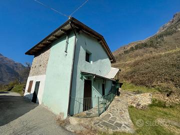 Soluzione indipendente a locana