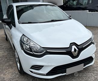 Clio 5p 1.2 16v   4 CILINDRI    Limited Collection