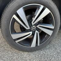 SOLO GOMME Kleber 215/50 R18 92V Krisalp HP3