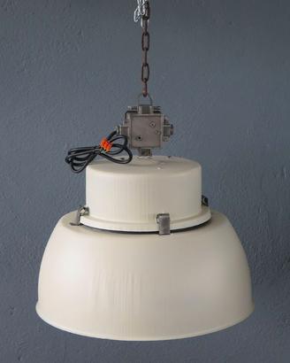 Lampada industriale a campana restaurata