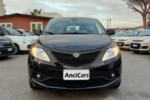 Lancia Ypsilon 1.2 69 CV 5 porte Elefantino Blu