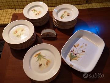 Servizio piatti di Vietri costiera Amalfitana