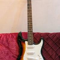 Chitarra Elettrica Eko S-300 + Accessori