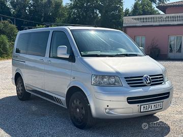 Volkswagen Multivan 2.5 TDI/174CV Highline
