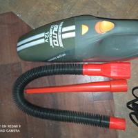 aspirapolvere per auto 