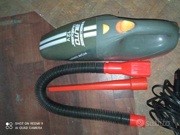 aspirapolvere per auto 