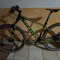 Scott scale MTB 29