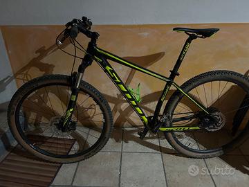 Scott scale MTB 29