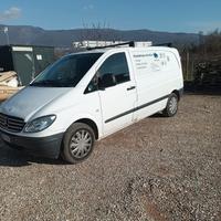 furgone Mercedes Vito 2006  – Pronto al la