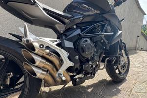 MV Agusta Brutale 800 EAS 2018 17.900 Km - Bessie