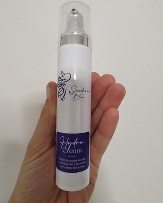 Crema Viso Leggera Anti-Età Rigenerante