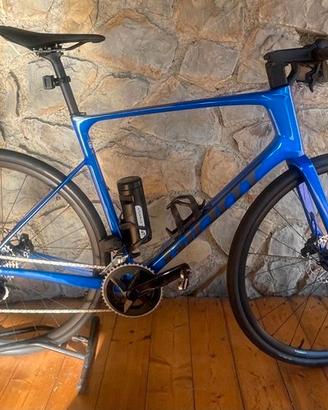 Bici Giant Defy 2024