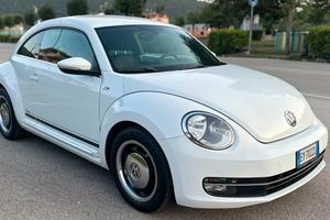 Maggiolino 1.6 tdi allestimento CUP