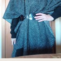 Mantella poncho cappa bianca e nera, calda Gaudì