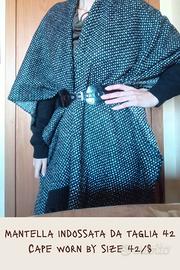 Mantella poncho cappa bianca e nera, calda Gaudì