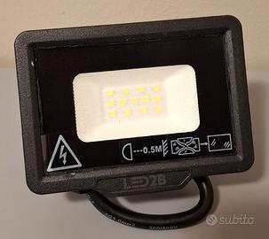 Faro a led MH 10W LED2B - Nuovo
