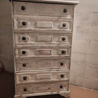 cassettiera in stile shabby