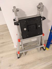 Scala telescopica multiposizione (2x6 pioli)
