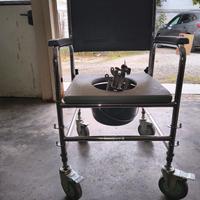 sedia comoda(o sedia WC)