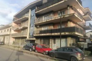 Appartamento di 95 m² con 3 locali e box auto a Po