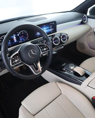 MERCEDES-BENZ A 180 A 180 d Automatic Sport