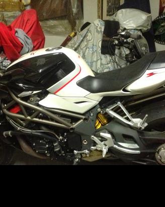 MV Agusta brutale 1090 RR