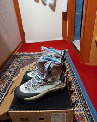 Scarponi da montagna