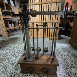 Antica bilancia da terra  