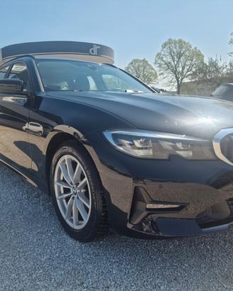 Bmw 320d 48V xDrive Touring Business Advantage